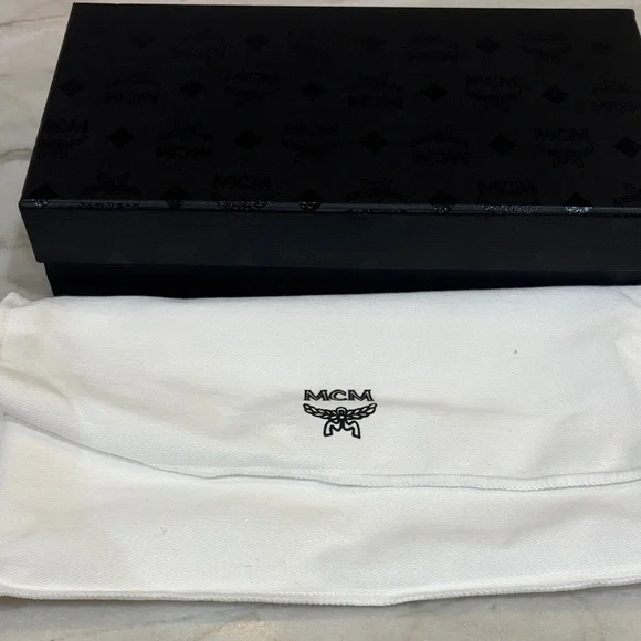 MCM Tan Visetos Zip Wallet - Picture 7 of 8